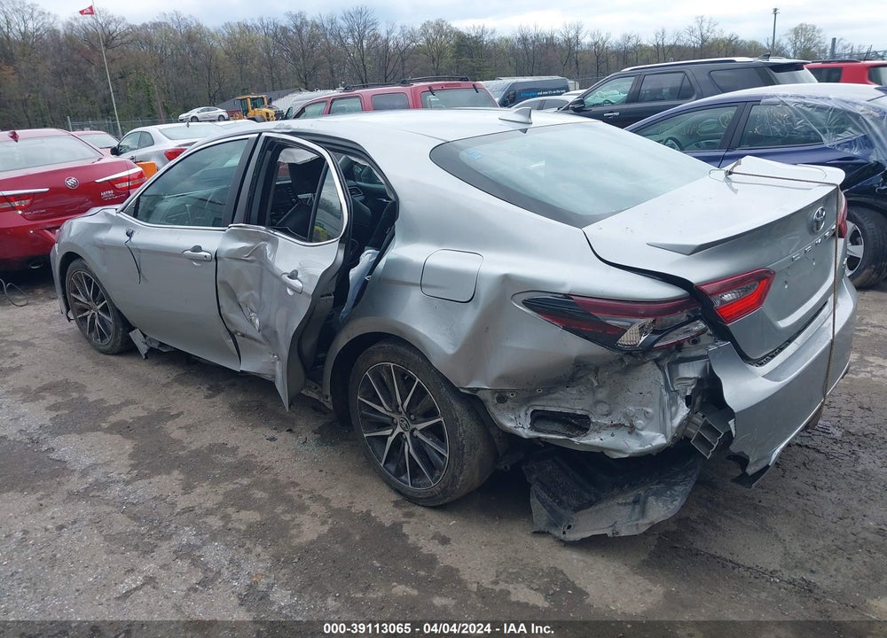 2021 TOYOTA CAMRY SE VIN: 4T1G11AK8MU455870
