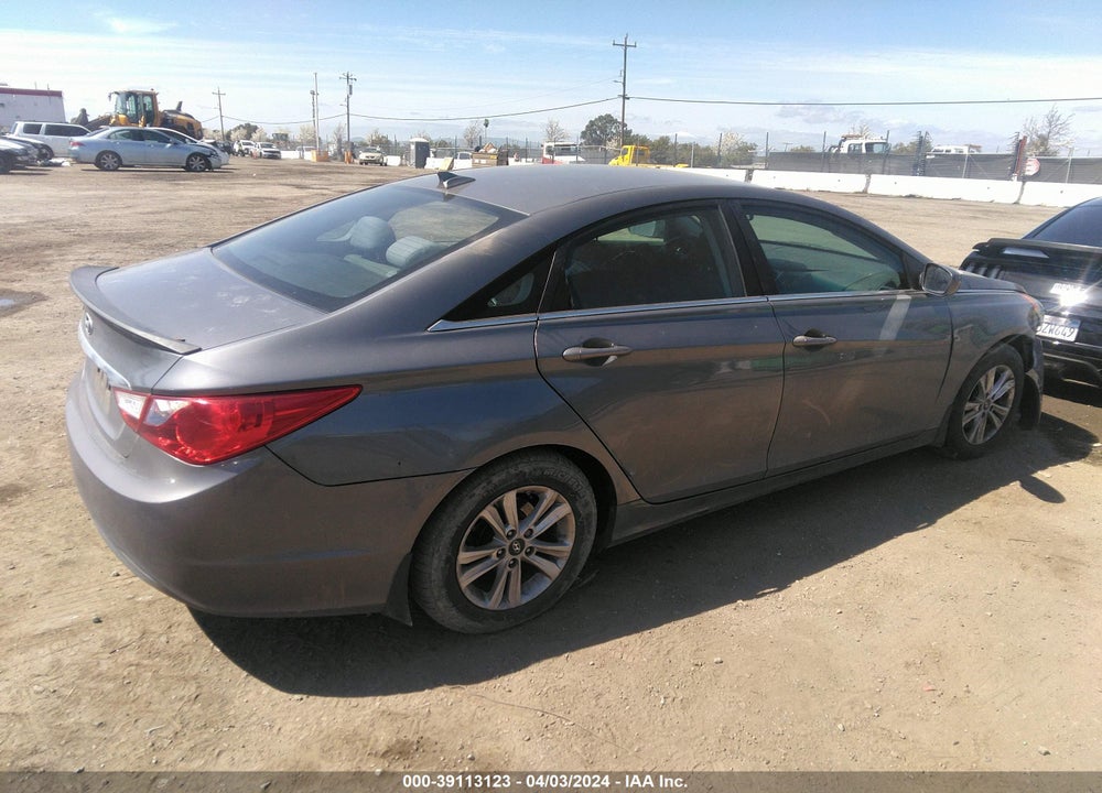 2013 HYUNDAI SONATA GLS VIN: 5NPEB4AC8DH759407