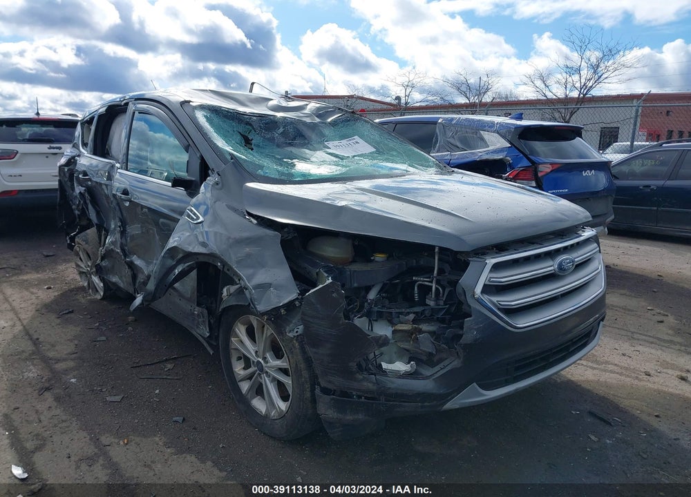 2017 FORD ESCAPE SE VIN: 1FMCU9G96HUD38898