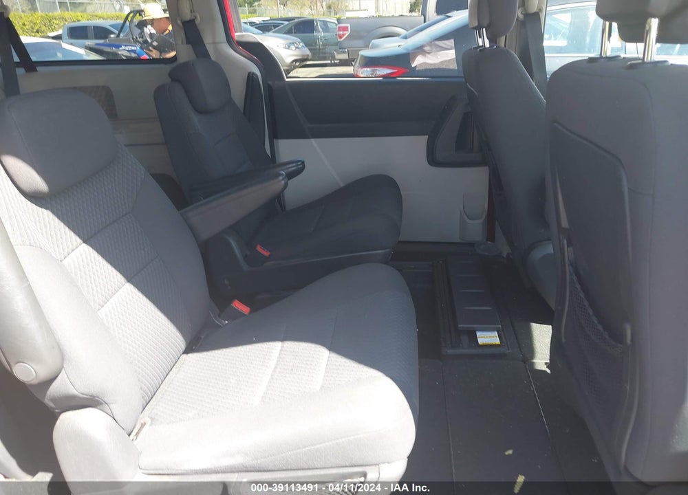 2010 DODGE GRAND CARAVAN HERO VIN: 2D4RN3D19AR447787