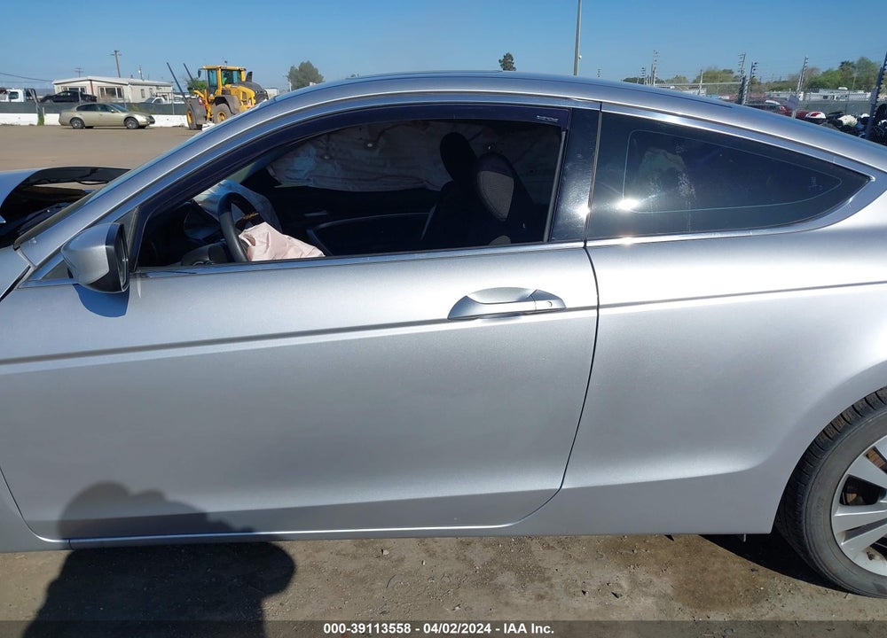 2009 HONDA ACCORD 2.4 EX VIN: 1HGCS12719A004817