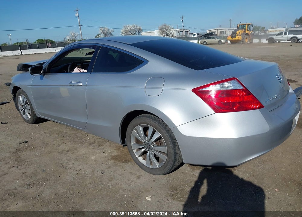 2009 HONDA ACCORD 2.4 EX VIN: 1HGCS12719A004817