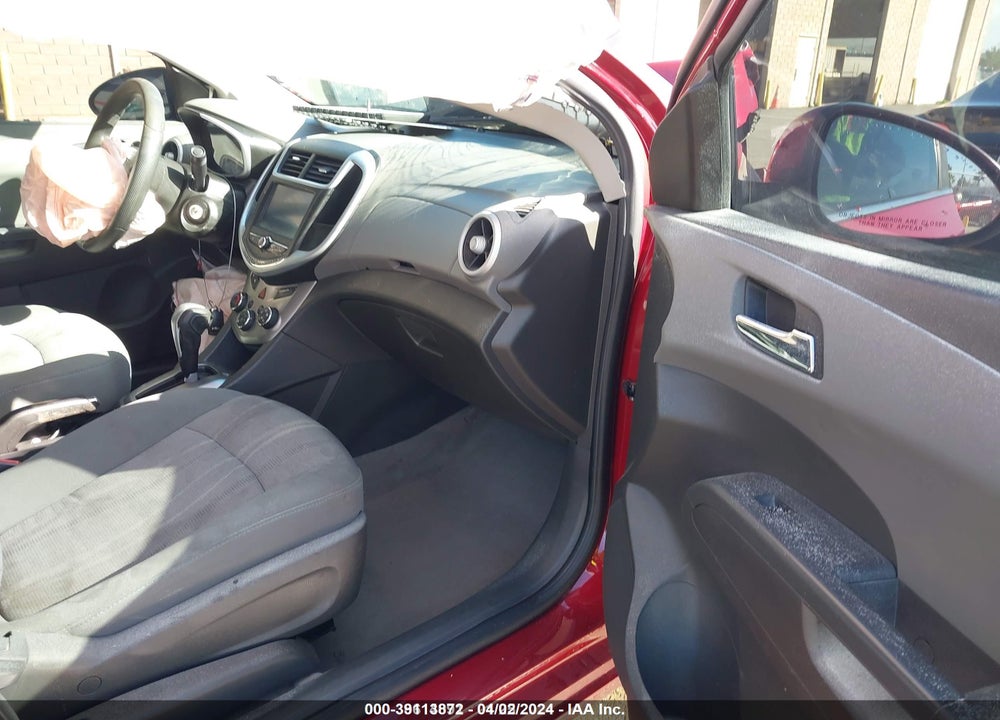 2017 CHEVROLET SONIC VIN: 1G1JD5SH0H4126882
