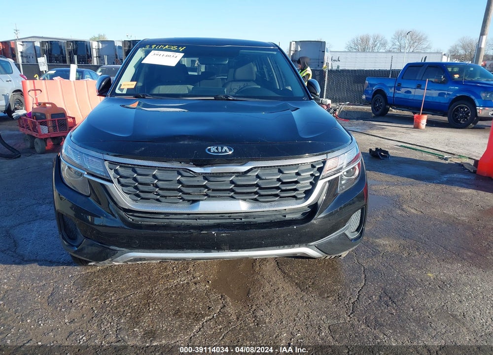 2021 KIA SELTOS LX VIN: KNDEPCAA0M7061467