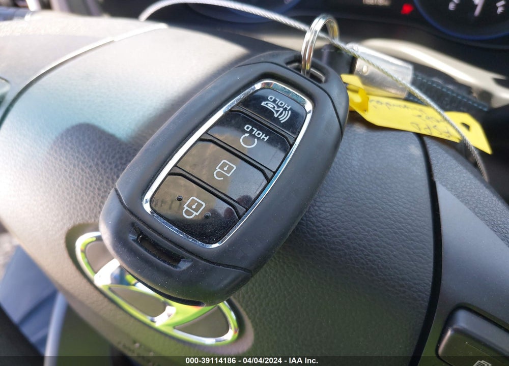 2022 HYUNDAI KONA SEL VIN: KM8K62AB9NU813576
