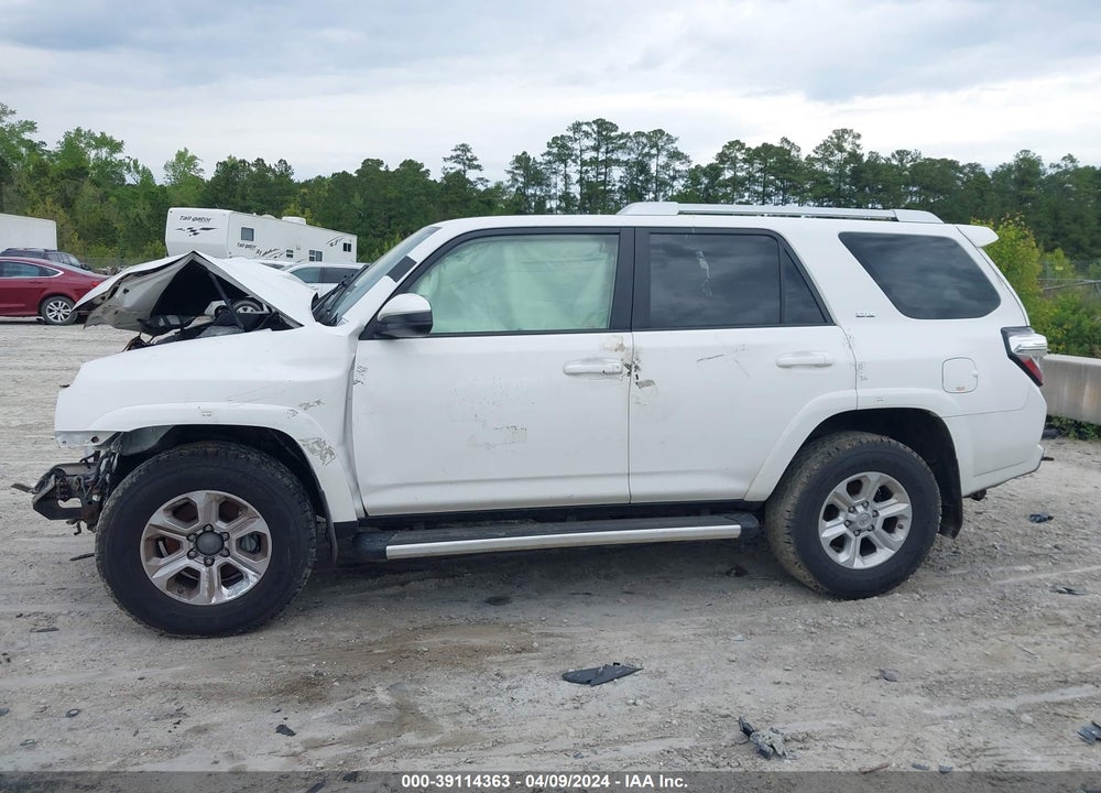 2015 TOYOTA 4RUNNER SR5 VIN: JTEBU5JR0F5260011