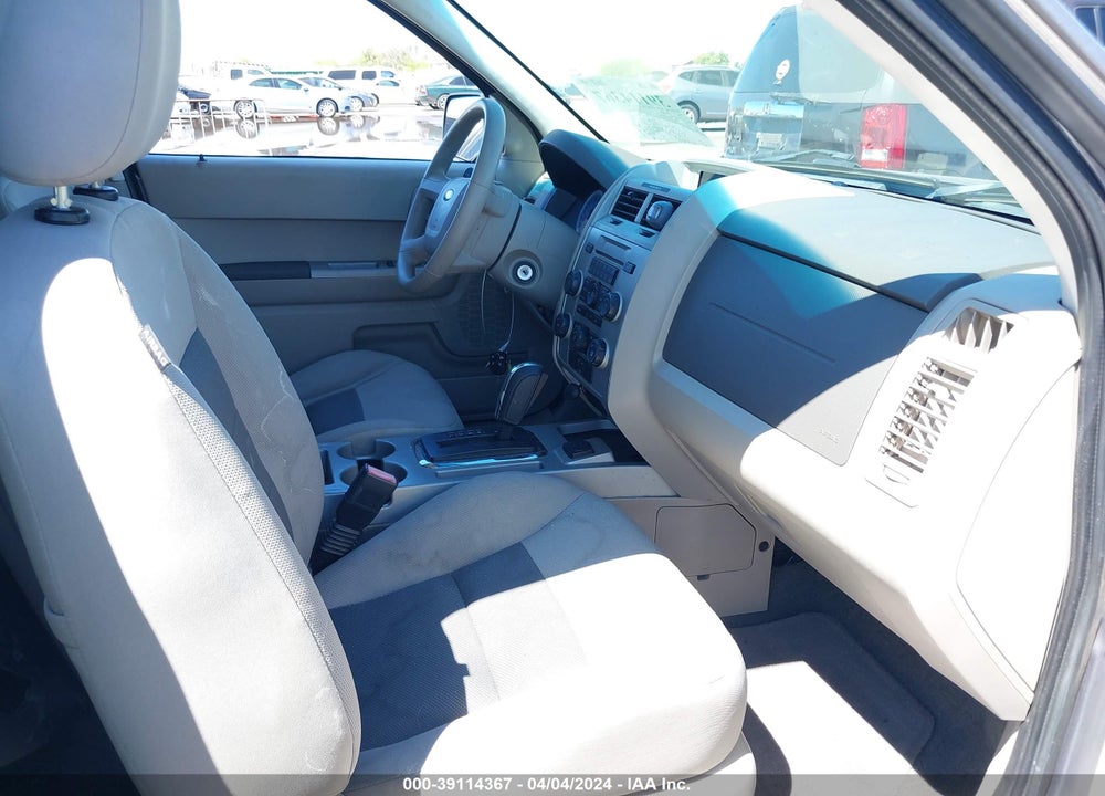 2008 FORD ESCAPE HYBRID VIN: 1FMCU59H18KB12843