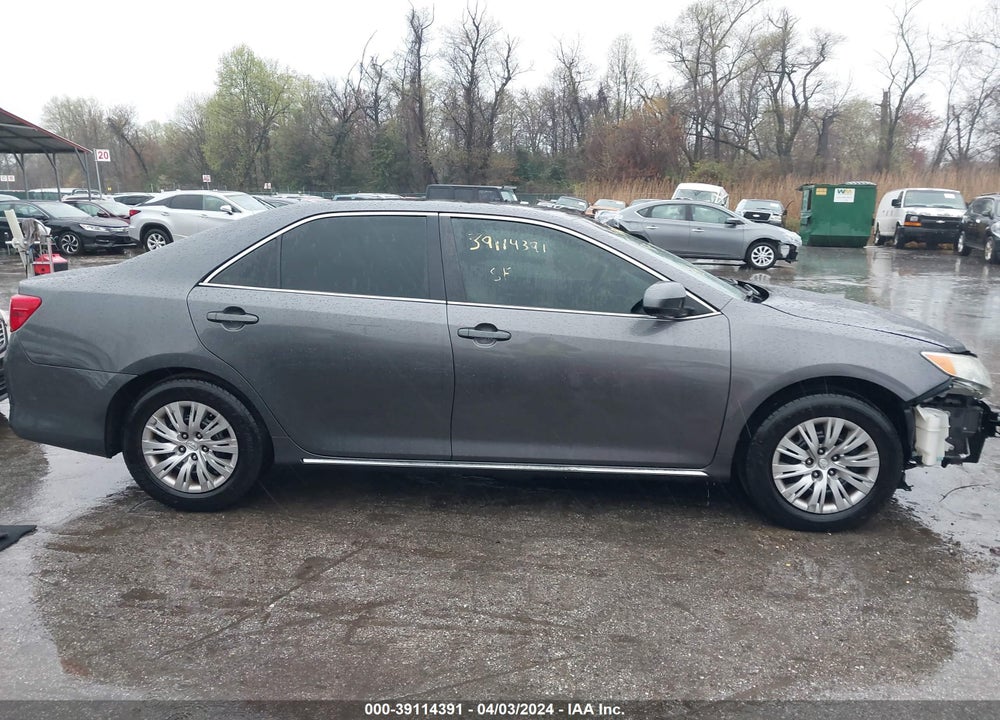 2014 TOYOTA CAMRY LE VIN: 4T1BF1FK8EU386653