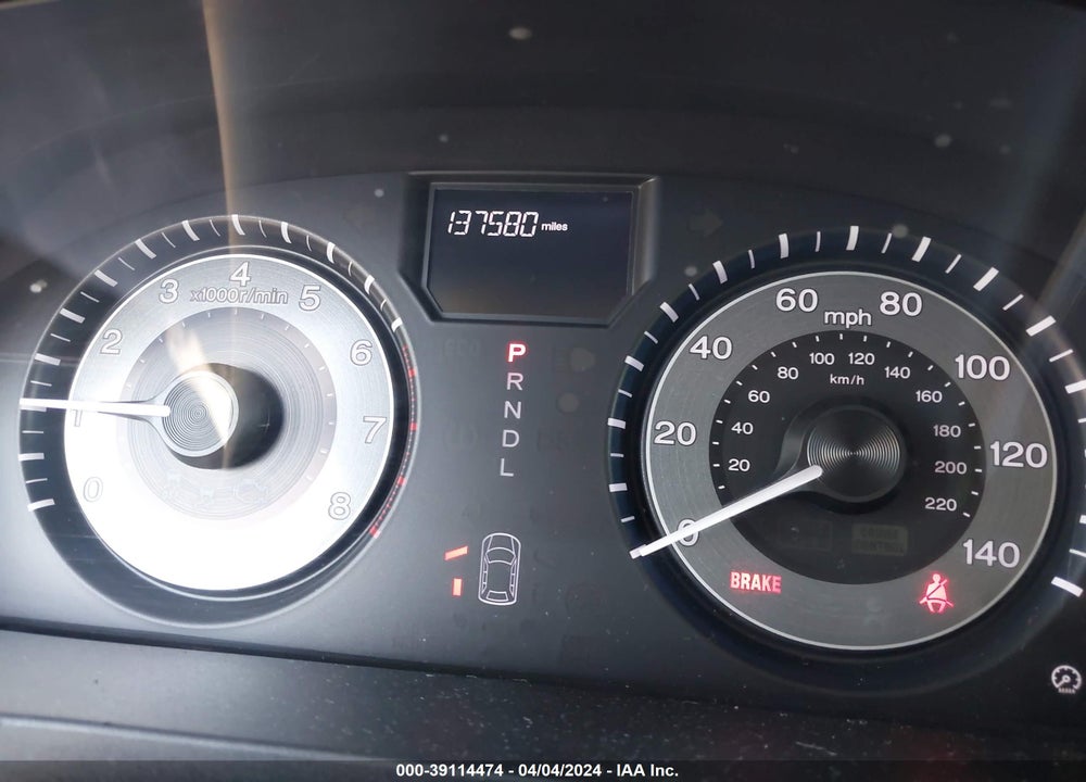 2011 HONDA ODYSSEY LX VIN: 5FNRL5H25BB099825