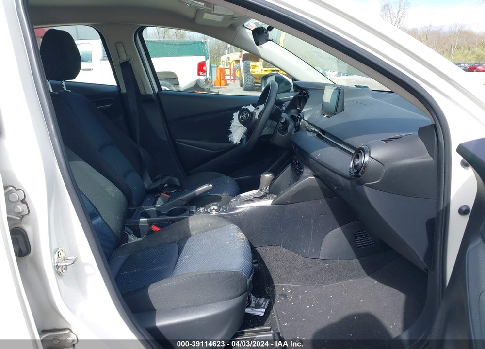 2020 TOYOTA YARIS VIN: 3MYDLBYVXLY710801