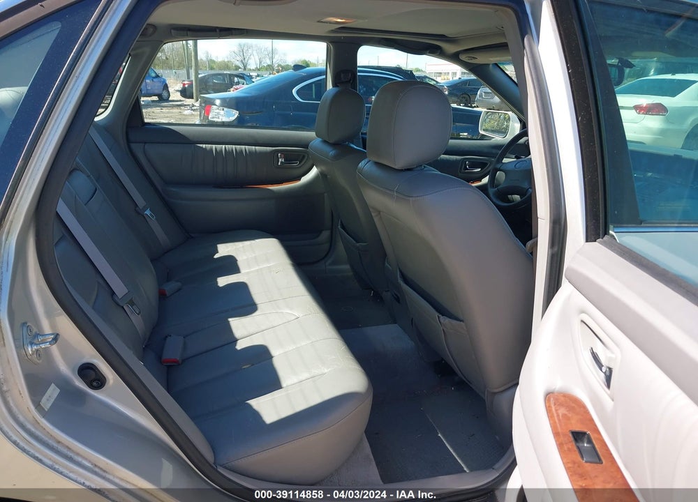 2001 TOYOTA AVALON XLS VIN: 4T1BF28BX1U177380