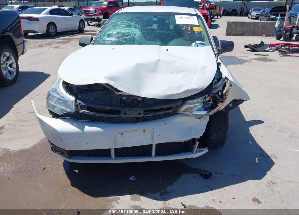 2010 FORD FOCUS SE VIN: 1FAHP3FN8AW290091