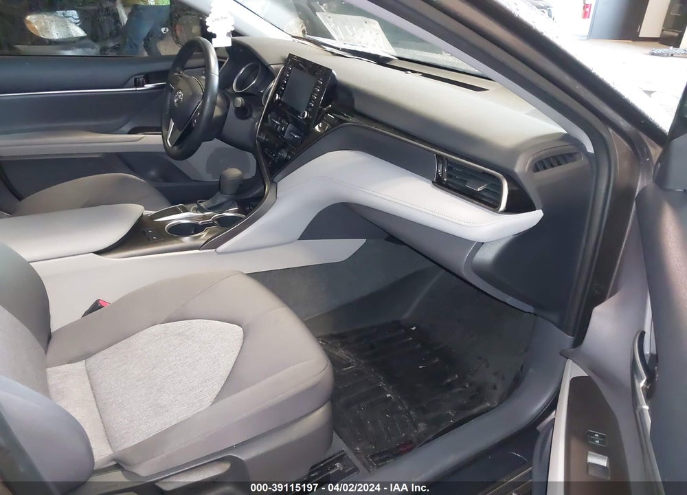 2022 TOYOTA CAMRY LE VIN: 4T1R11AK6NU617554