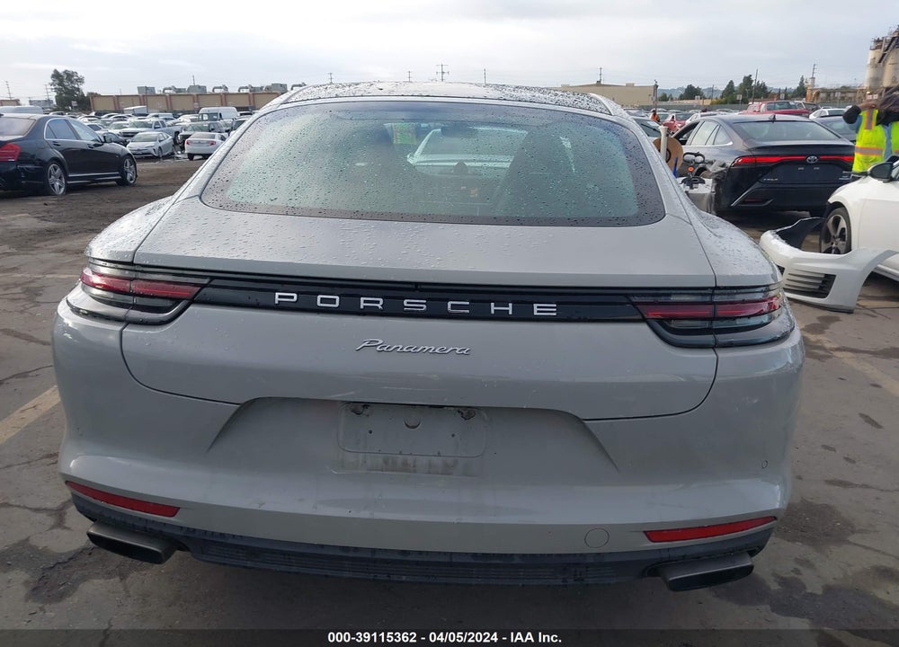 2018 PORSCHE PANAMERA 4 VIN: WP0AA2A71JL116610