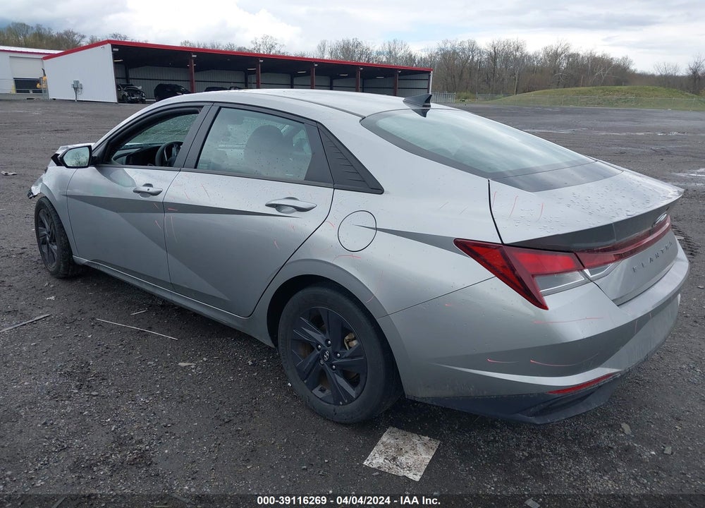 2022 HYUNDAI ELANTRA SEL VIN: 5NPLM4AG7NH071100