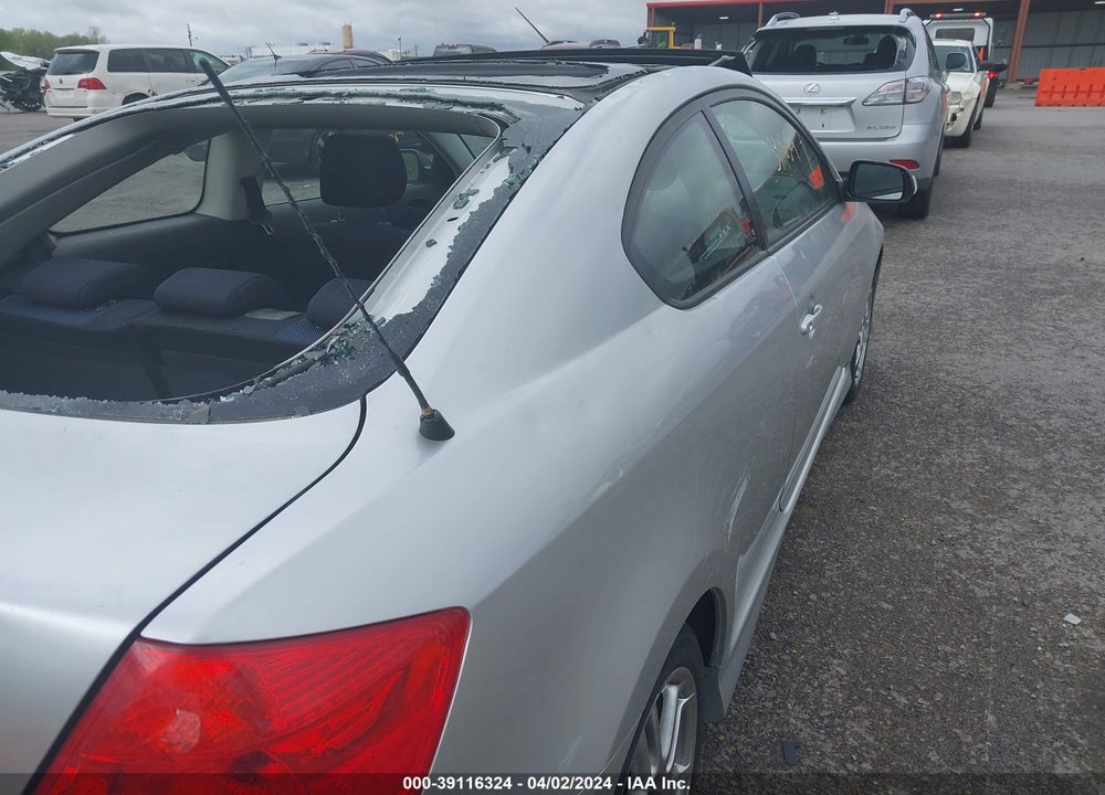 2006 SCION TC VIN: JTKDE177960137757