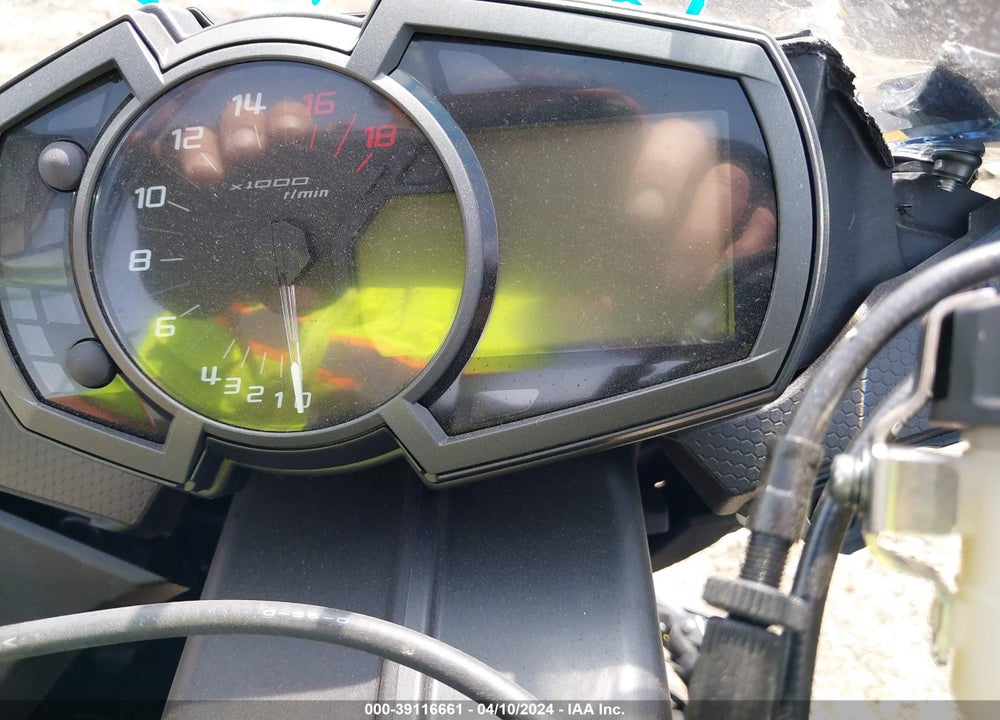 2022 KAWASAKI ZX636 K VIN: JKBZXJH14NA012763