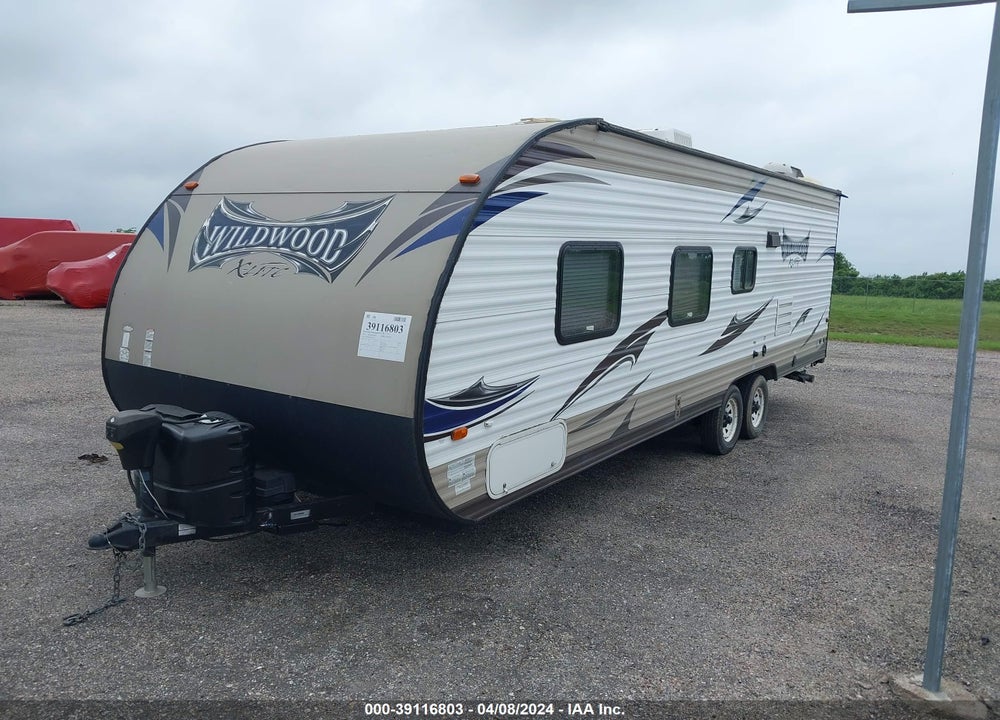 2016 WILDWOOD FOREST RIVER VIN: 4X4TWDB25G7350415