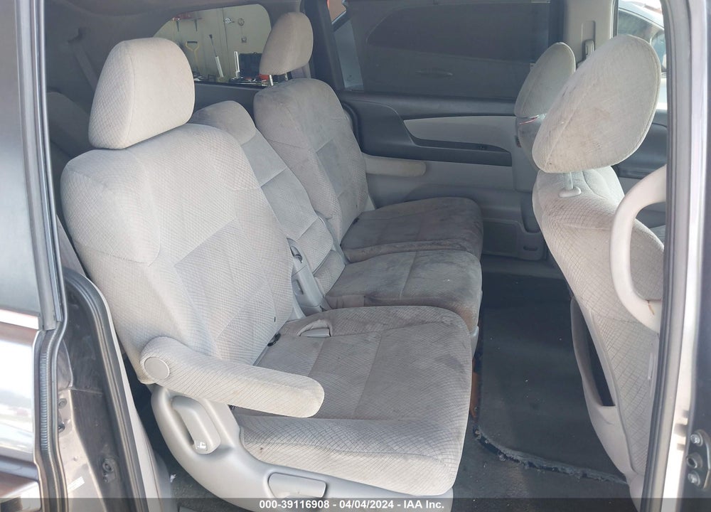 2016 HONDA ODYSSEY SE VIN: 5FNRL5H39GB013545