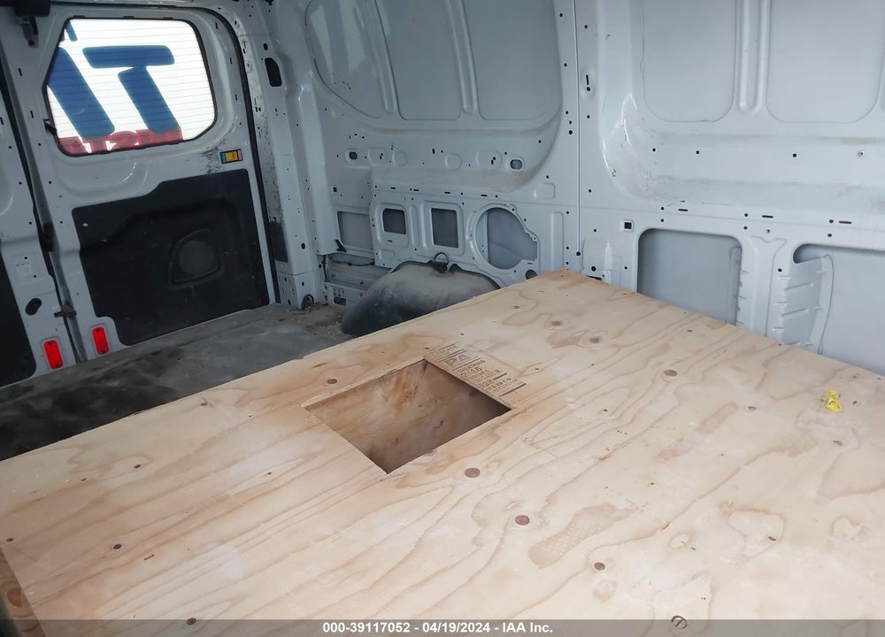 2015 FORD TRANSIT-150 VIN: 1FTNE1ZM1FKB30983