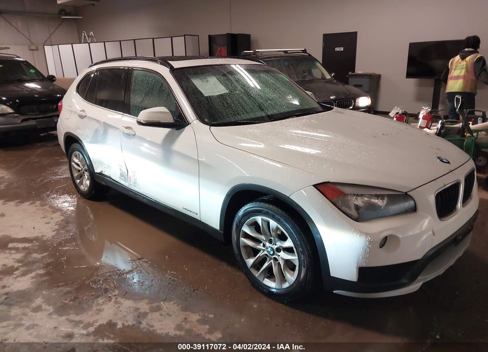 2015 BMW X1 XDRIVE28I VIN: WBAVL1C52FVY33138