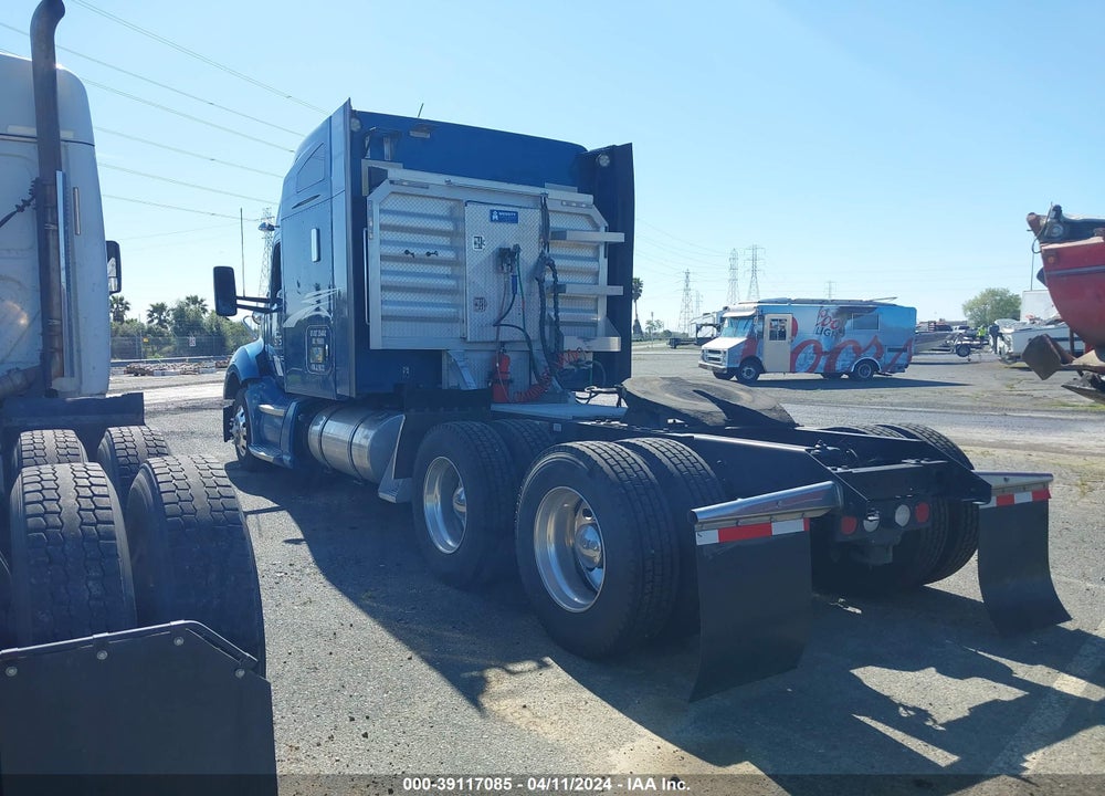 2018 KENWORTH T680 VIN: 1XKYDP9X2JJ186222
