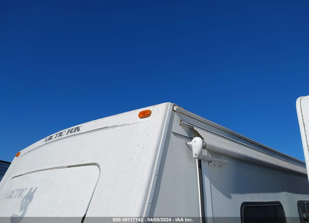 2003 NORT ARTIC VIN: 4N11X262230117637