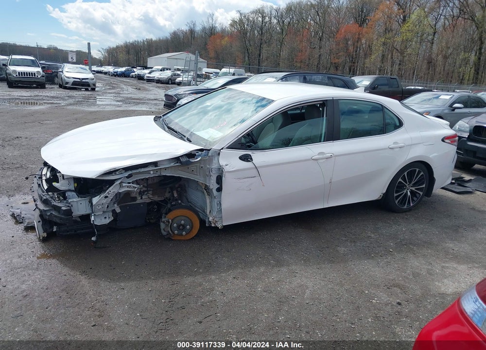 2020 TOYOTA CAMRY SE VIN: 4T1G11AK8LU958197