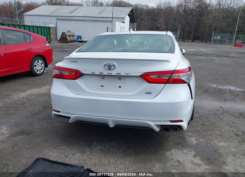 2020 TOYOTA CAMRY SE VIN: 4T1G11AK8LU958197