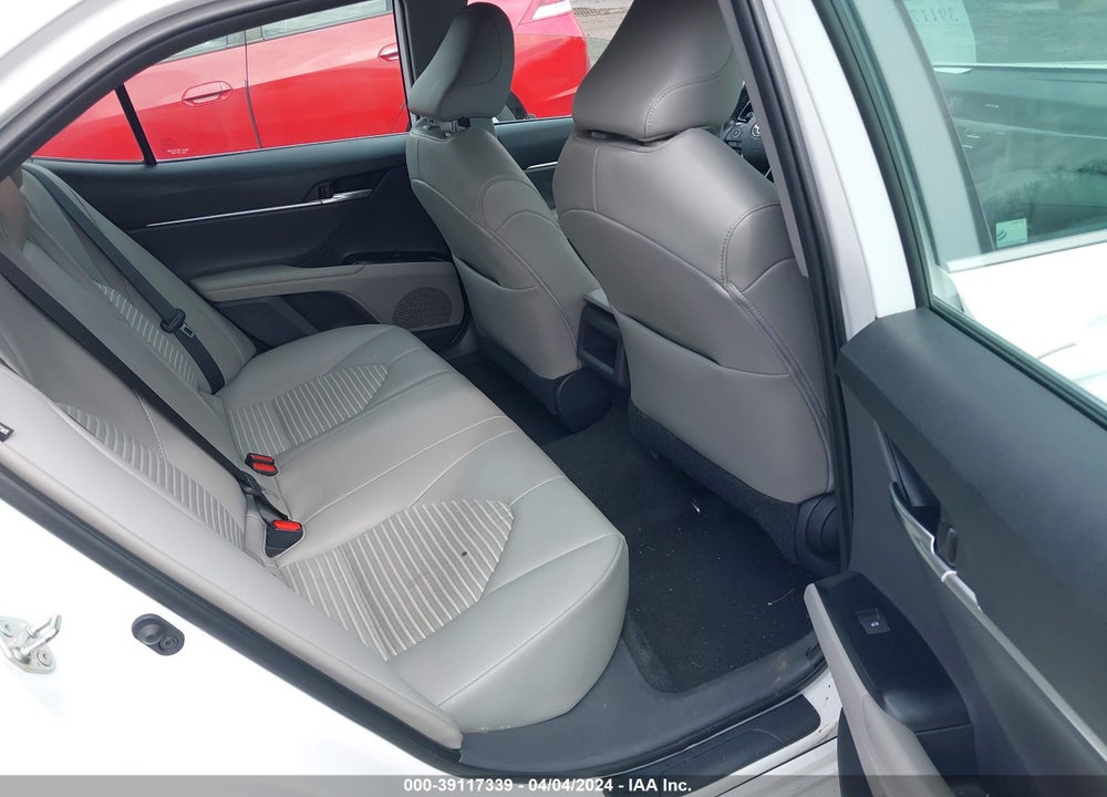 2020 TOYOTA CAMRY SE VIN: 4T1G11AK8LU958197