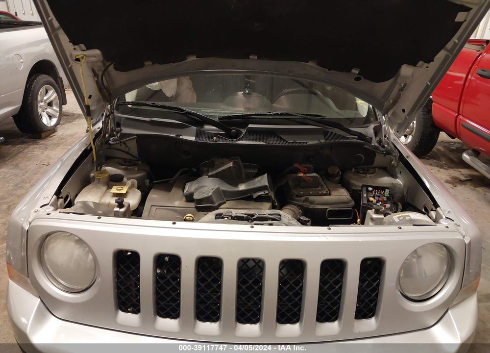 2014 JEEP PATRIOT LATITUDE VIN: 1C4NJRFB8ED616089