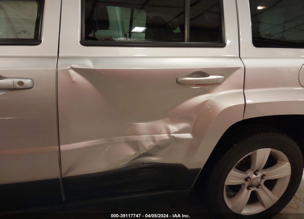2014 JEEP PATRIOT LATITUDE VIN: 1C4NJRFB8ED616089