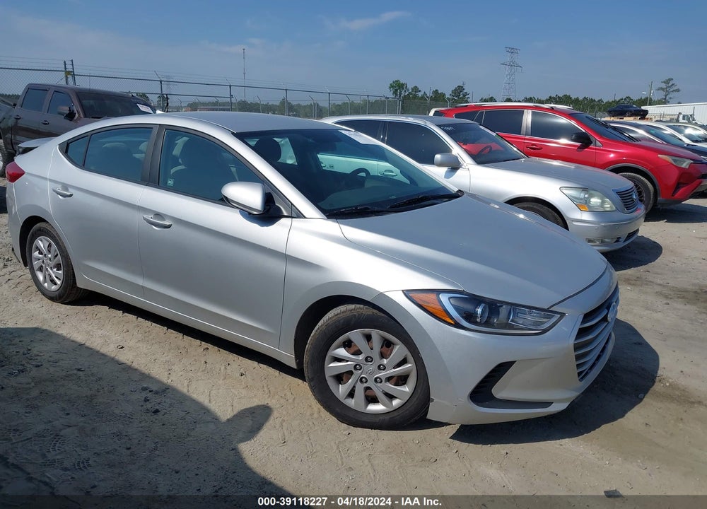 2018 HYUNDAI ELANTRA SE VIN: 5NPD74LF2JH395470