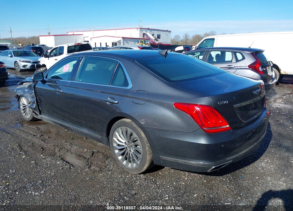 2018 GENESIS G90 3.3T PREMIUM VIN: KMHG34JA9JU040121