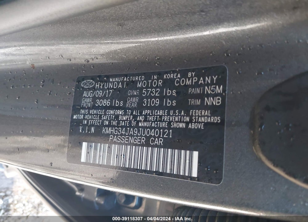 2018 GENESIS G90 3.3T PREMIUM VIN: KMHG34JA9JU040121