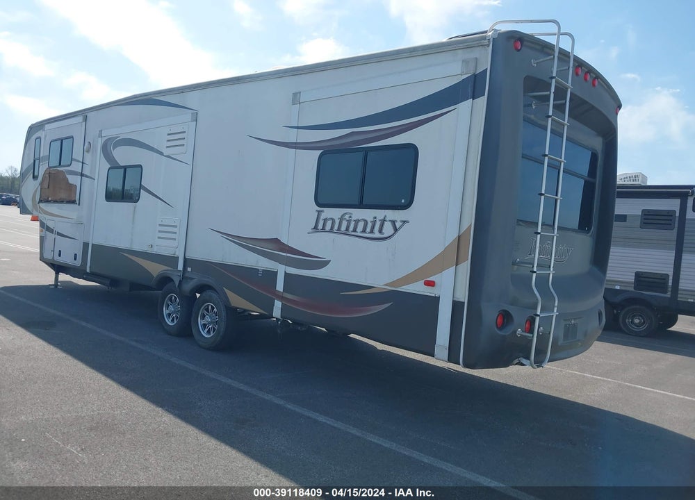 2012 INFINITY FIFTH WHEEL SERIES M VIN: 47CFNFU27CC660824