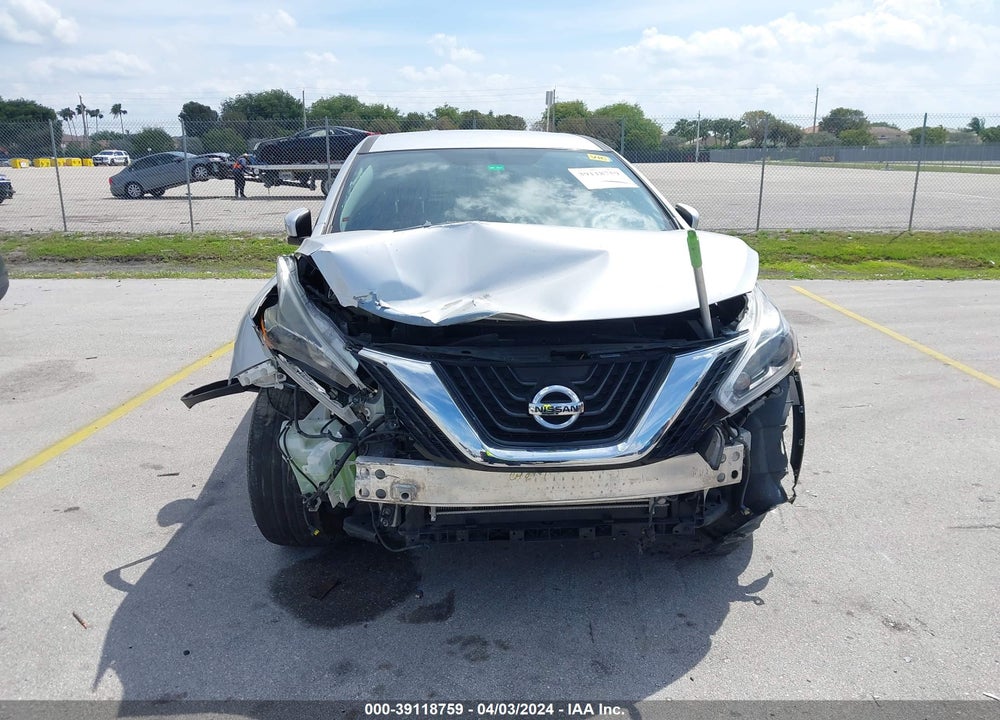 2018 NISSAN MURANO S VIN: 5N1AZ2MG3JN188610