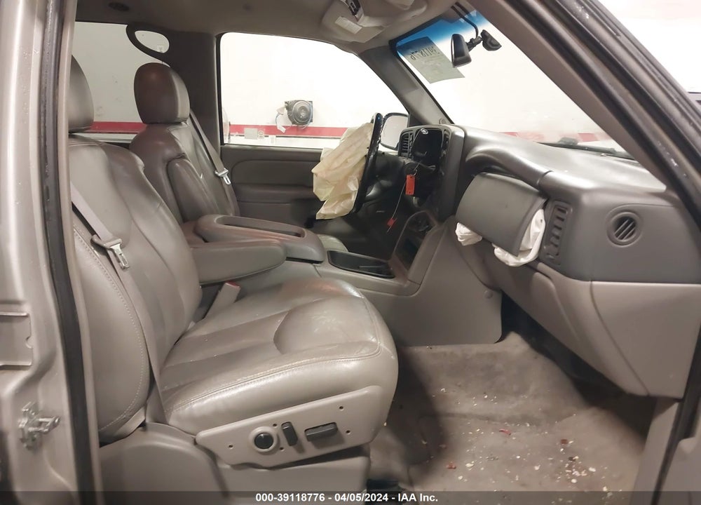 2006 CHEVROLET SUBURBAN 1500 LT VIN: 1GNFK16Z46J169108