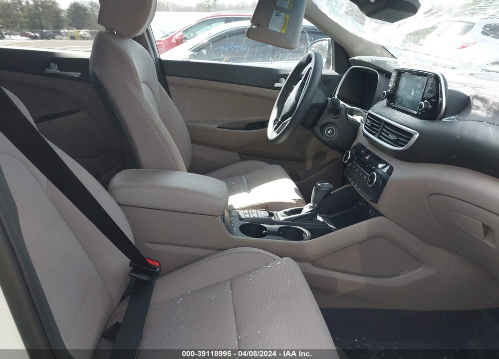 2020 HYUNDAI TUCSON SE VIN: KM8J2CA4XLU190898