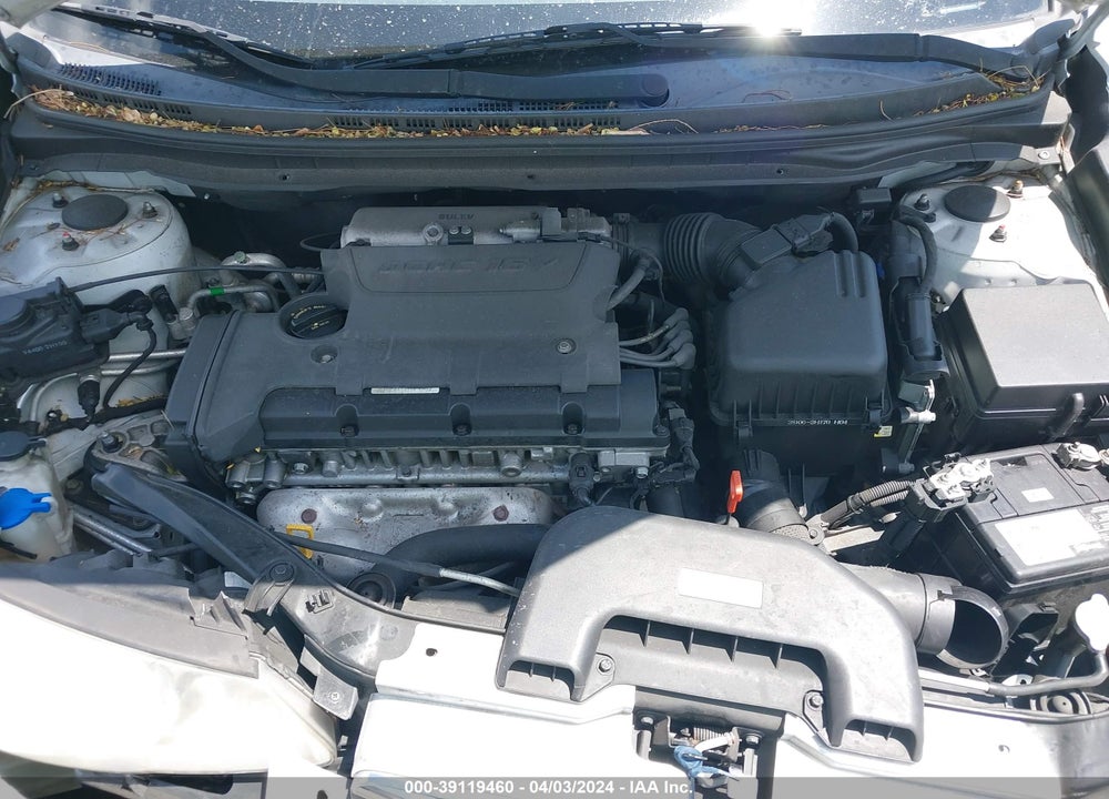 2010 HYUNDAI ELANTRA GLS VIN: KMHDU4AD0AU050613