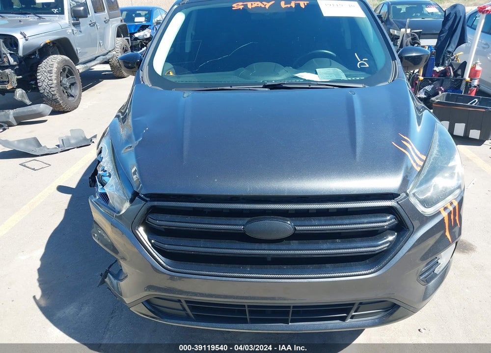 2017 FORD ESCAPE SE VIN: 1FMCU9GDXHUD84996