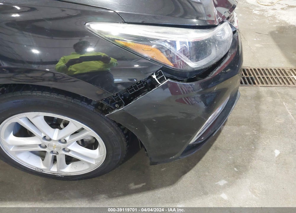 2018 CHEVROLET CRUZE LT AUTO VIN: 1G1BE5SM4J7177286