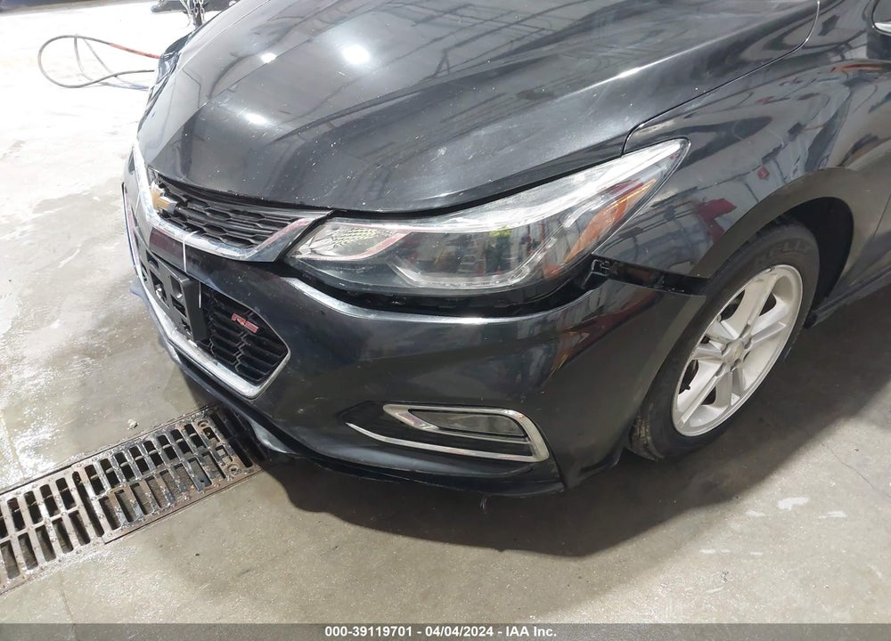 2018 CHEVROLET CRUZE LT AUTO VIN: 1G1BE5SM4J7177286