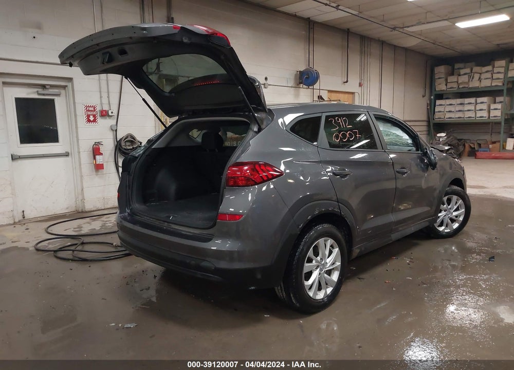 2020 HYUNDAI TUCSON SE VIN: KM8J2CA40LU083245