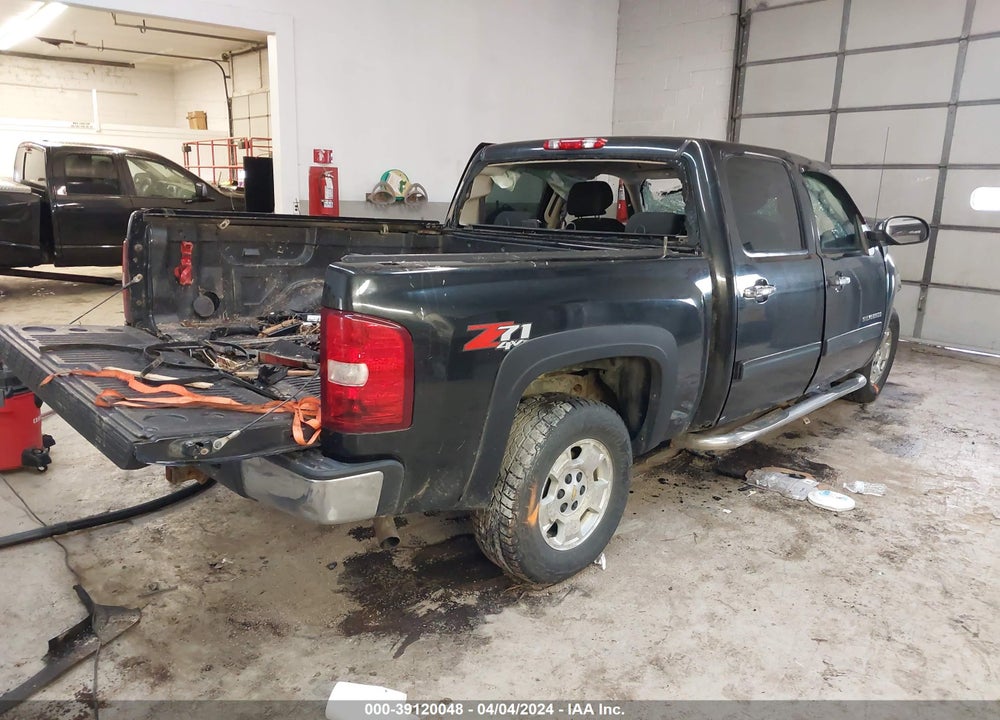 2010 CHEVROLET SILVERADO 1500 LT VIN: 3GCRKSE30AG286168