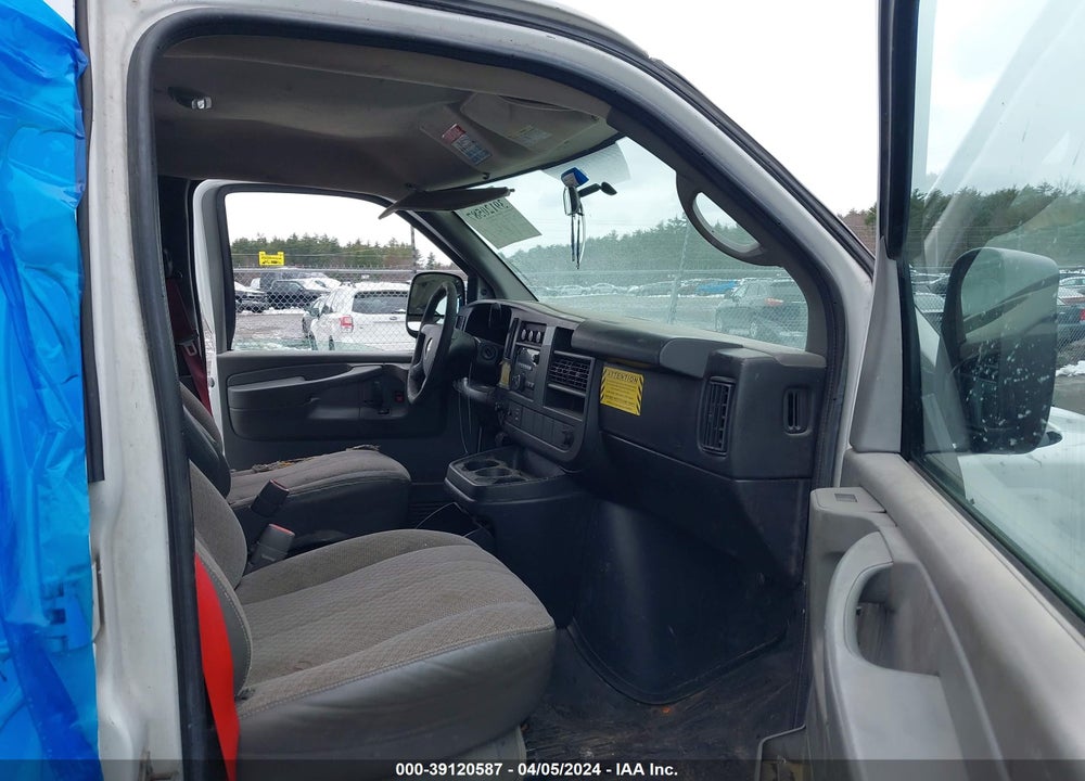 2011 CHEVROLET EXPRESS 2500 WORK VAN VIN: 1GCWGGCA5B1162660