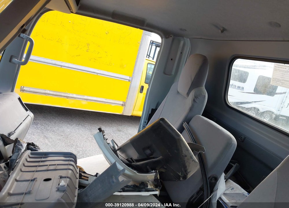 2022 ISUZU NRR VIN: 54DE5W1LXNSR03136