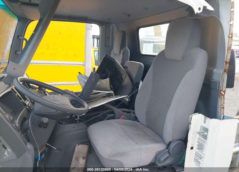 2022 ISUZU NRR VIN: 54DE5W1LXNSR03136