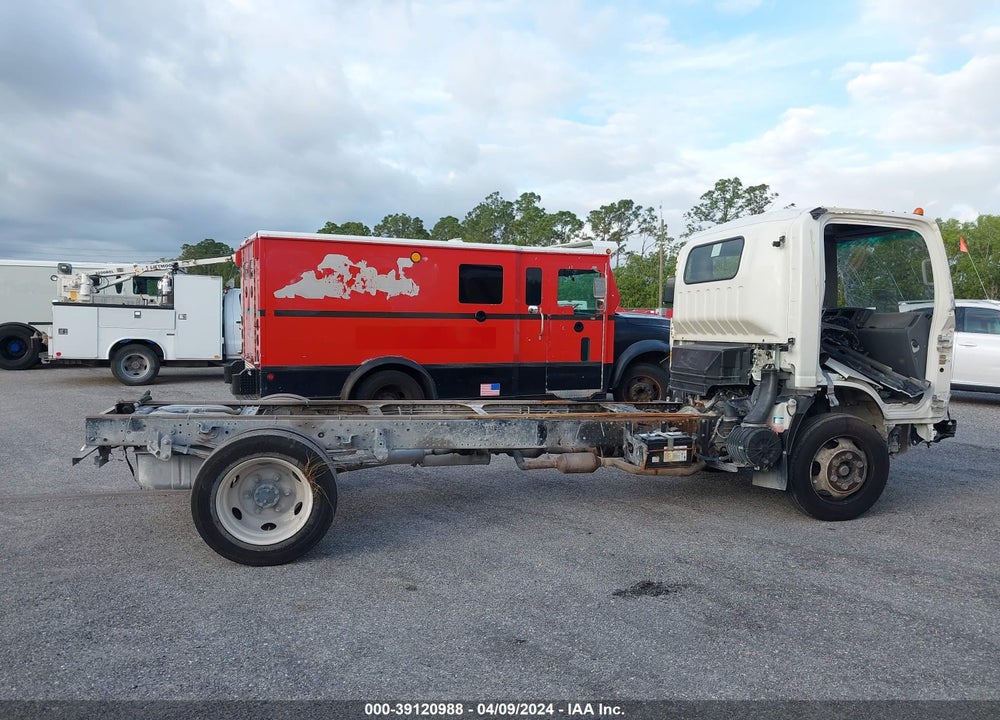 2022 ISUZU NRR VIN: 54DE5W1LXNSR03136