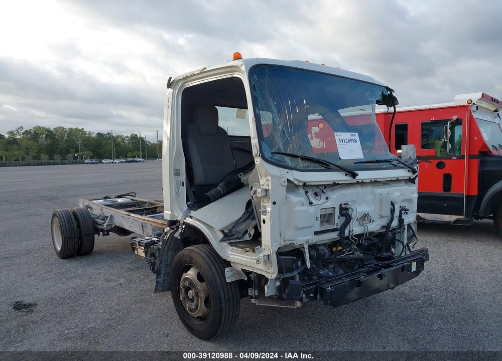 2022 ISUZU NRR VIN: 54DE5W1LXNSR03136